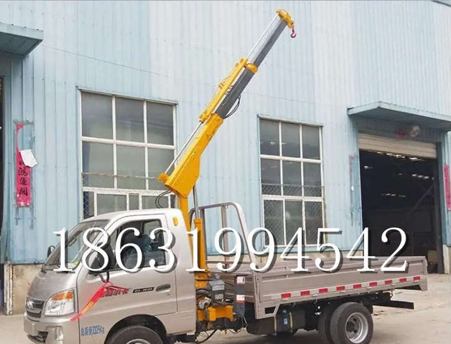 平定县车载吊机自走可移动式随车吊车载吊机车载货车轻卡车载小型履带吊